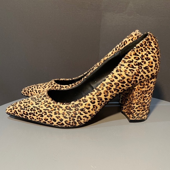 Express Leopard Print Block Heel Pumps – Size 8 - Picture 2 of 5